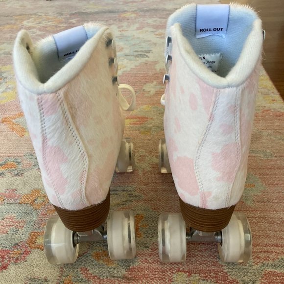 INTENTIONALLY BLANK Pastel Pink and Cream Roller Skates - Picture 5 of 5